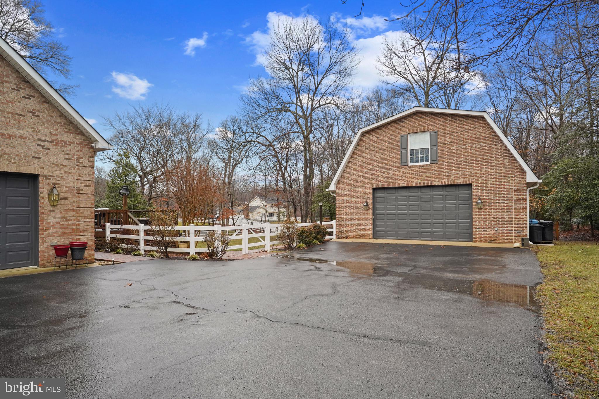 8182 BILLINGSLEY ROAD