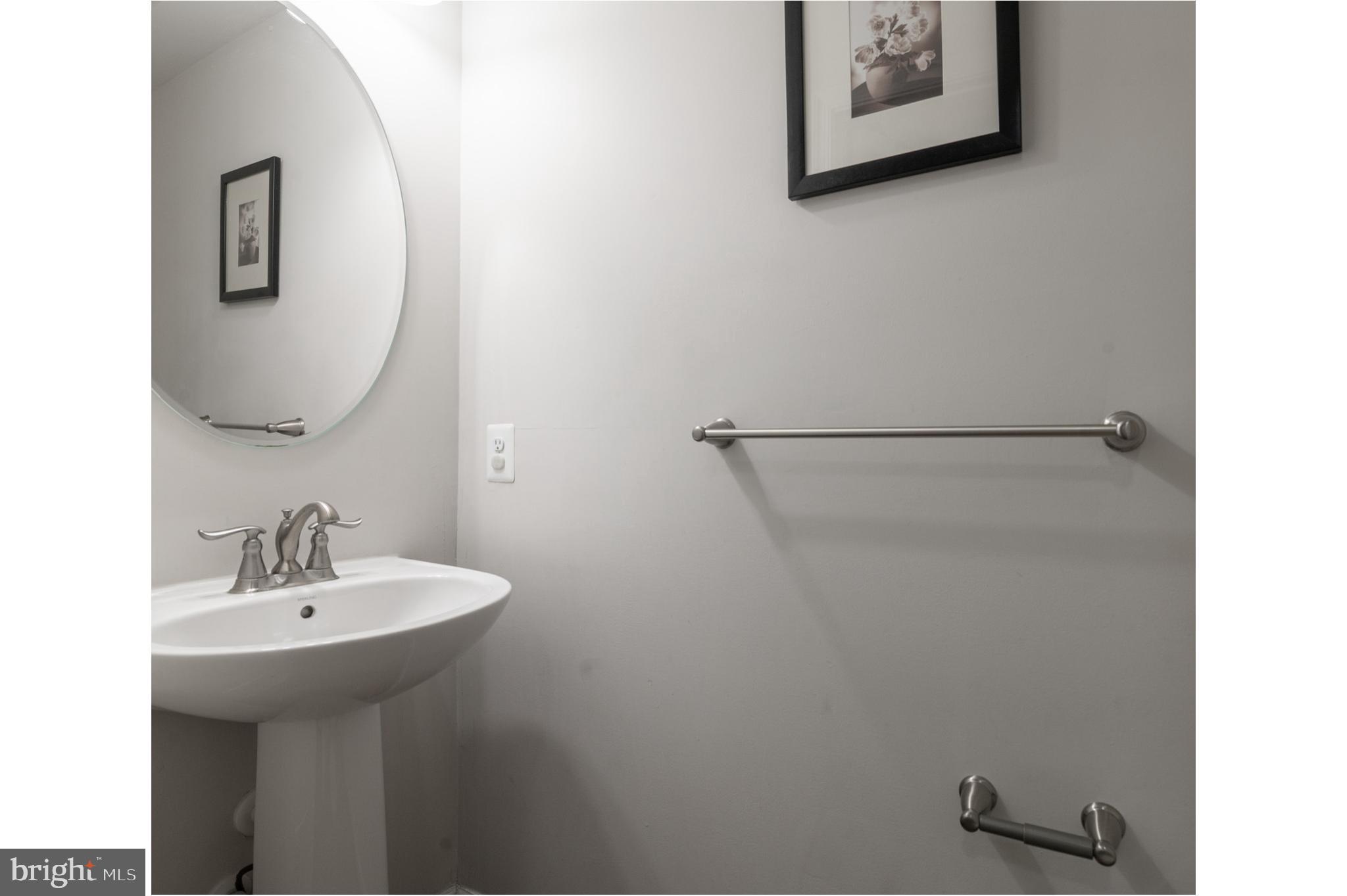 1113 LONG FARM CIRCLE