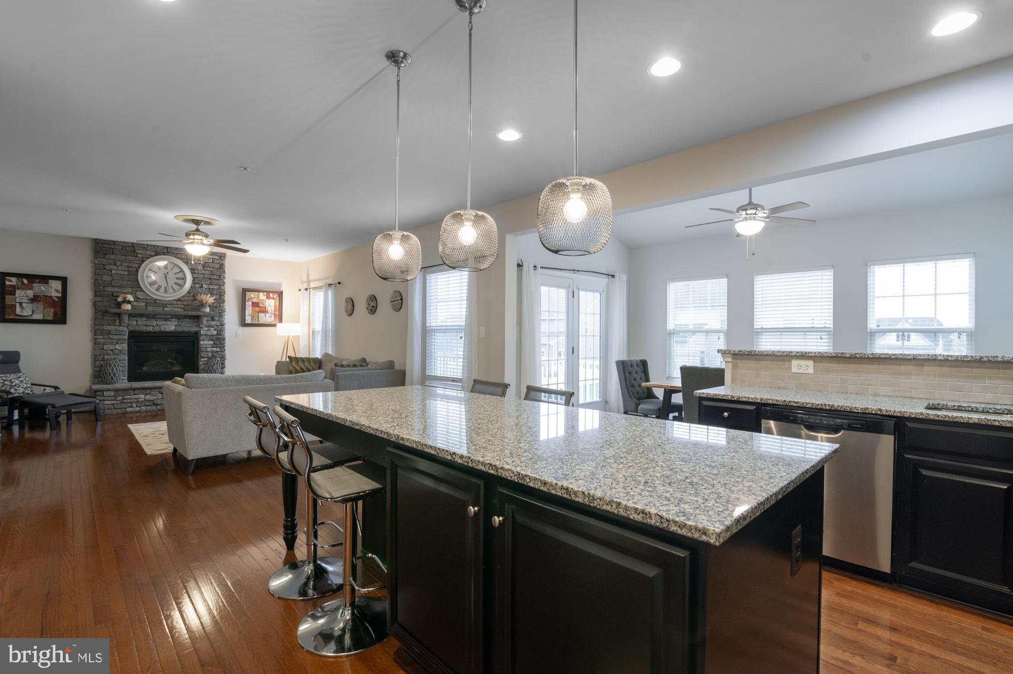 1113 LONG FARM CIRCLE