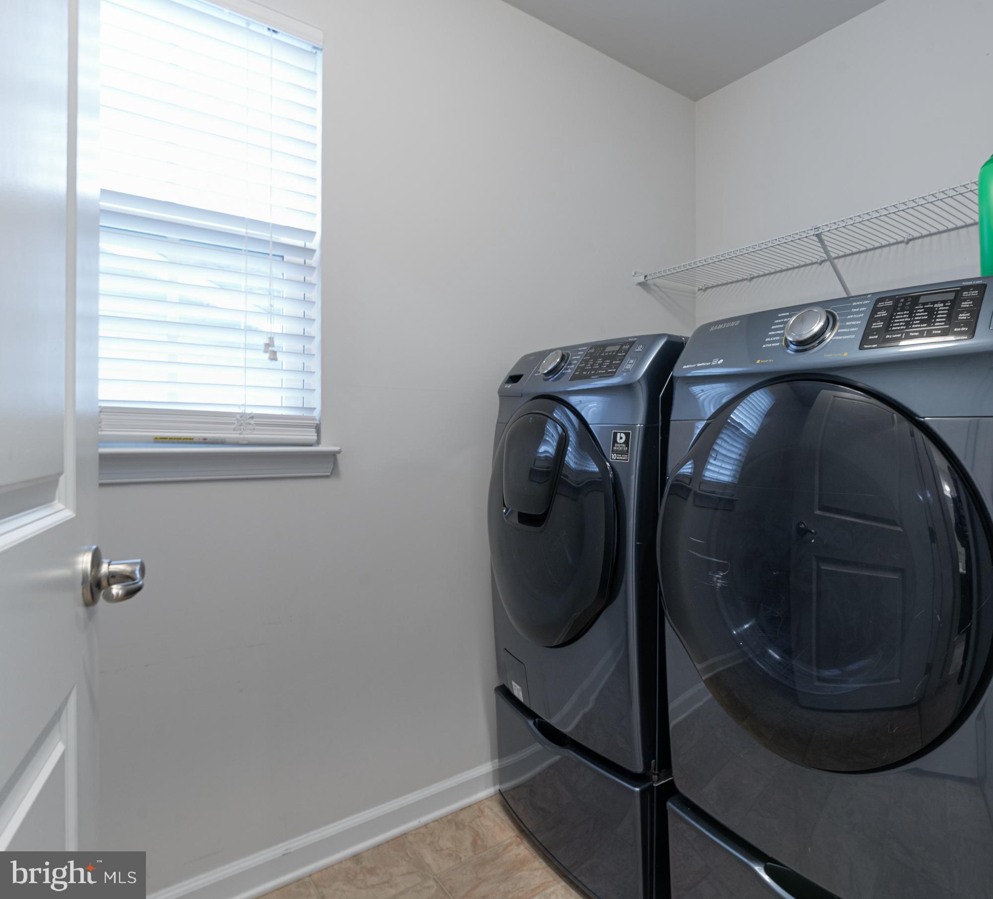 1113 LONG FARM CIRCLE