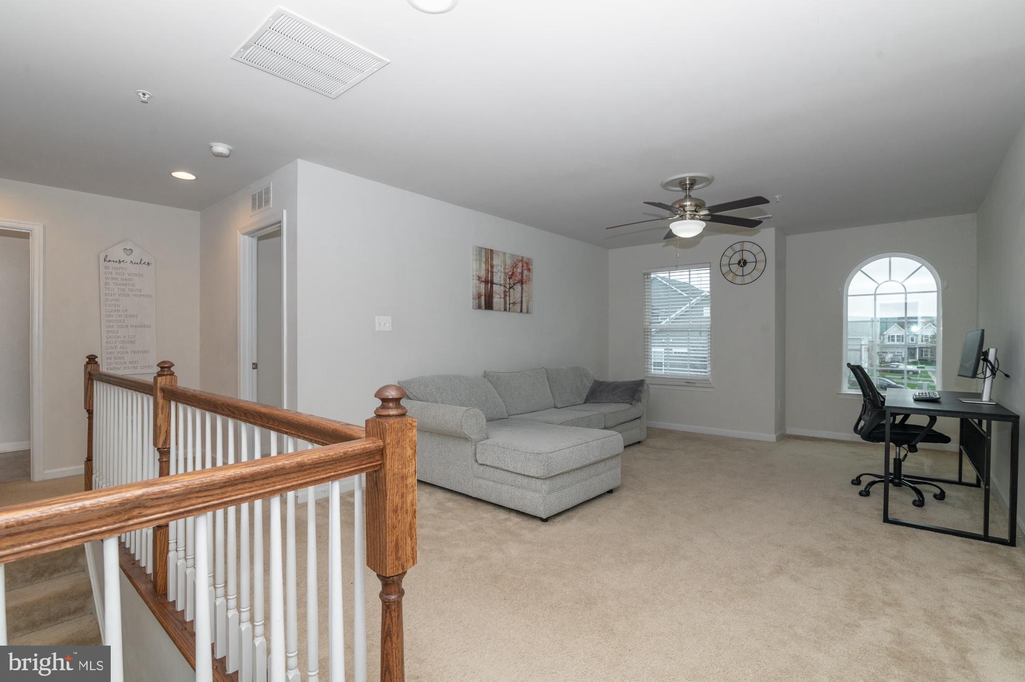 1113 LONG FARM CIRCLE