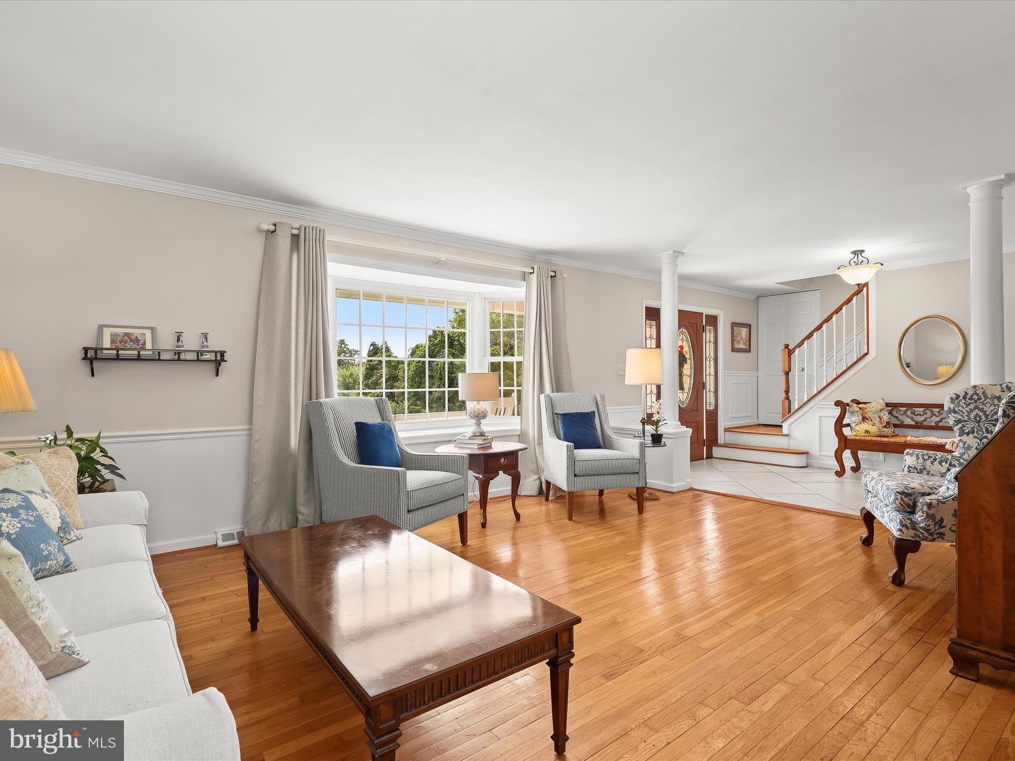 2123 ROUND HILL ROAD