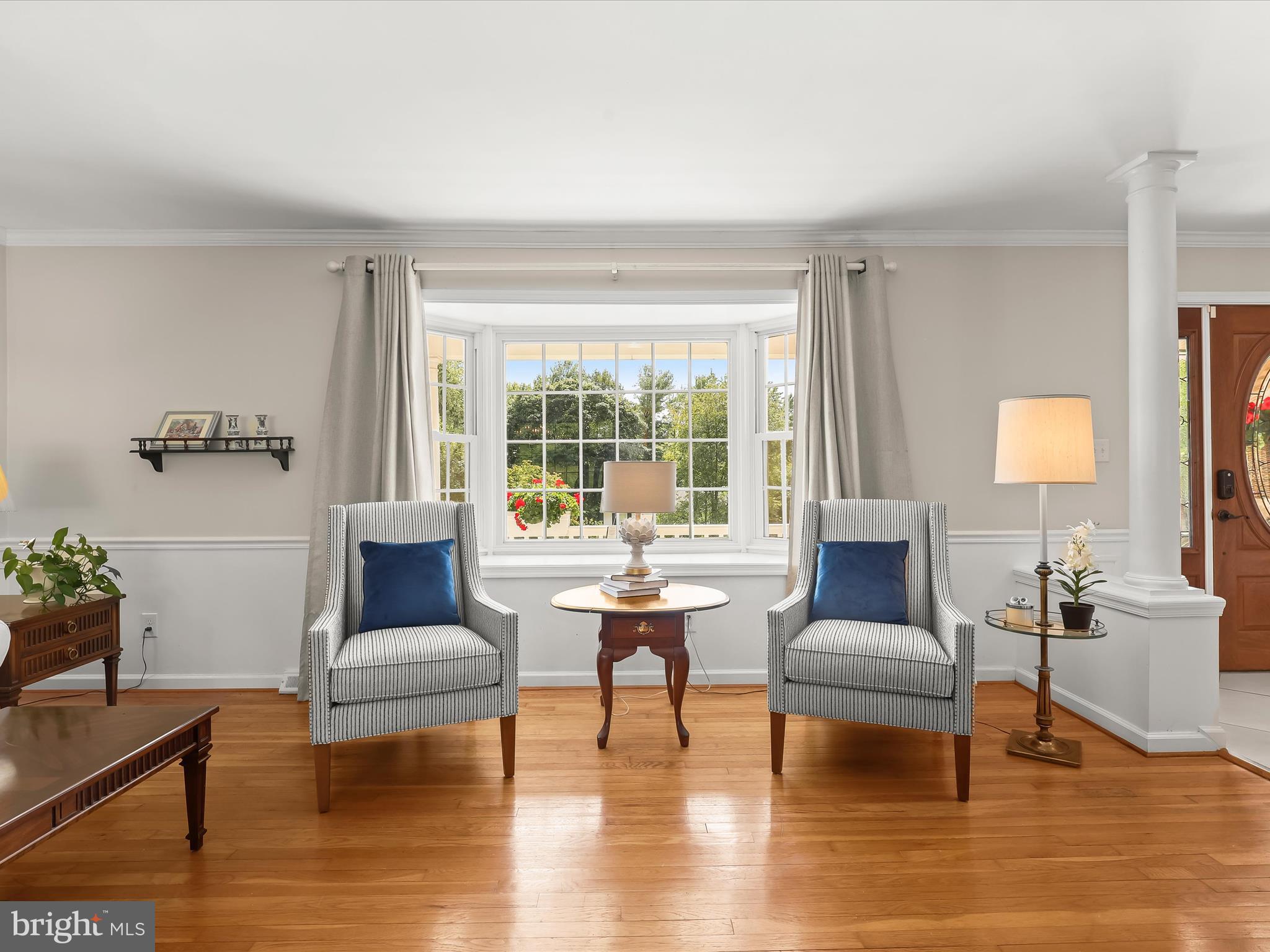 2123 ROUND HILL ROAD