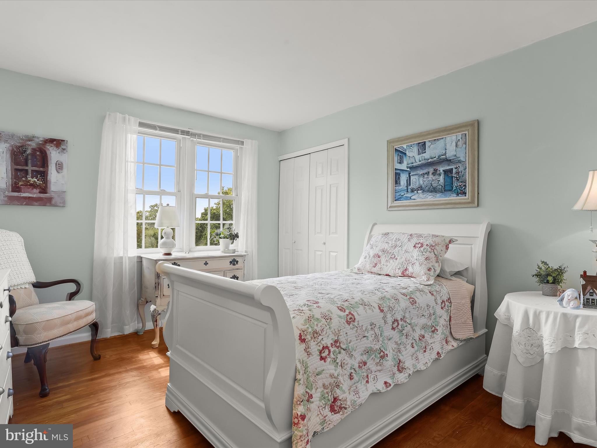 2123 ROUND HILL ROAD