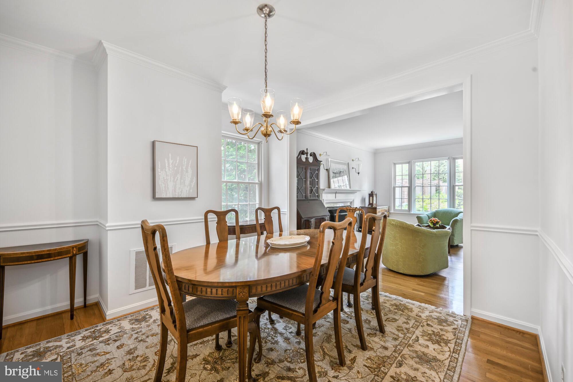 3549 HAMLET PLACE 401