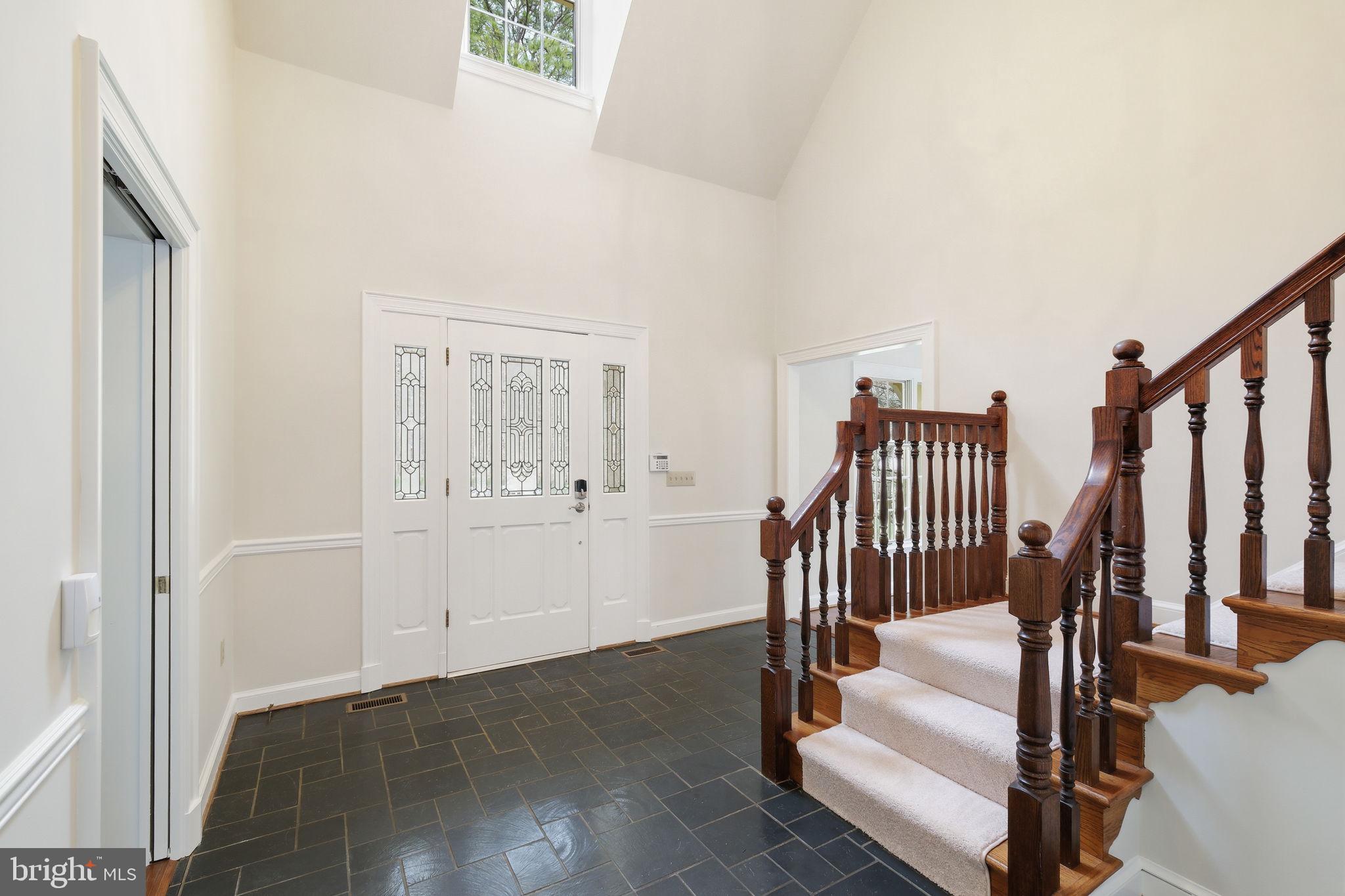 5900 SERENITY LANE