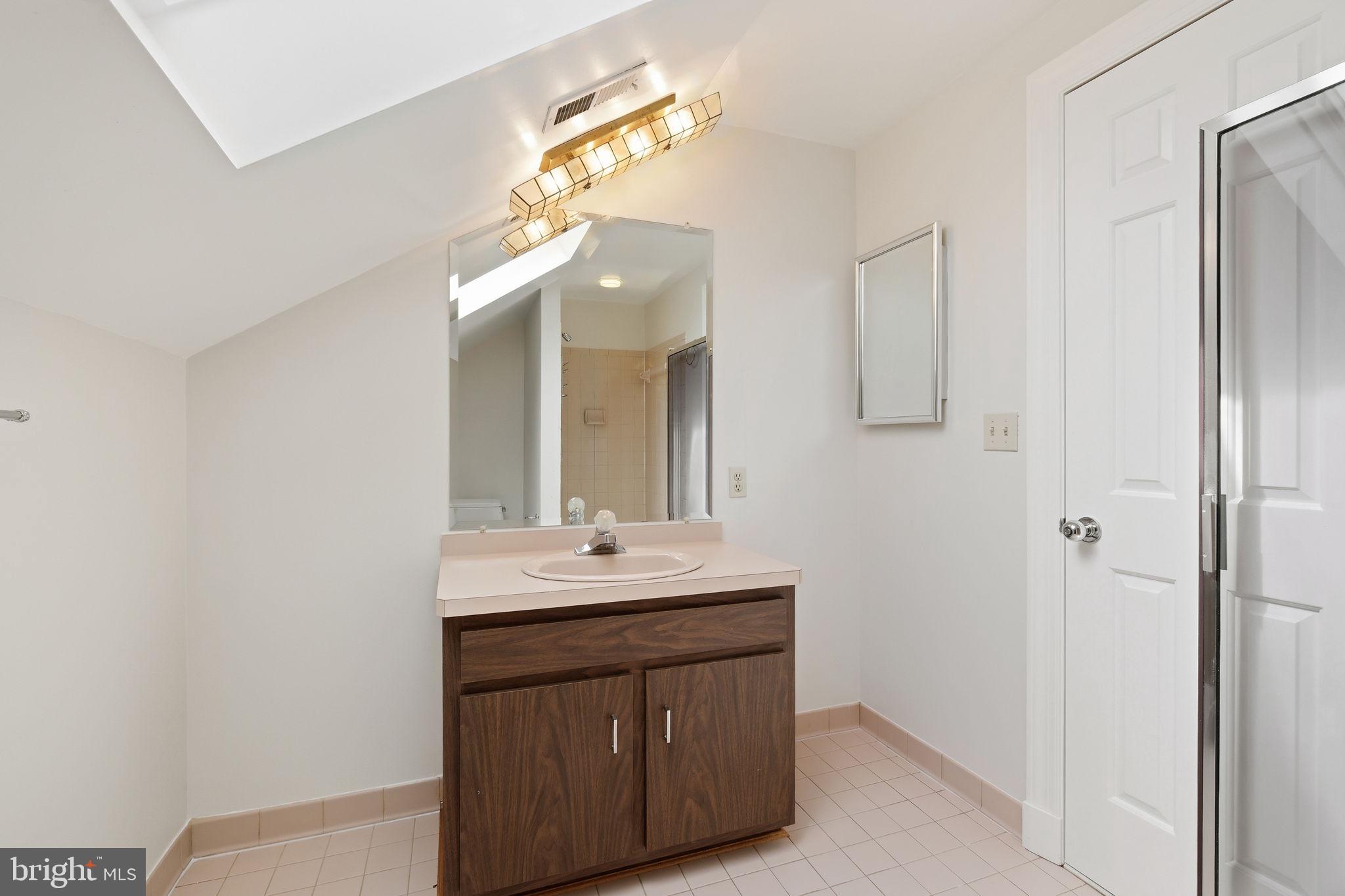 5900 SERENITY LANE