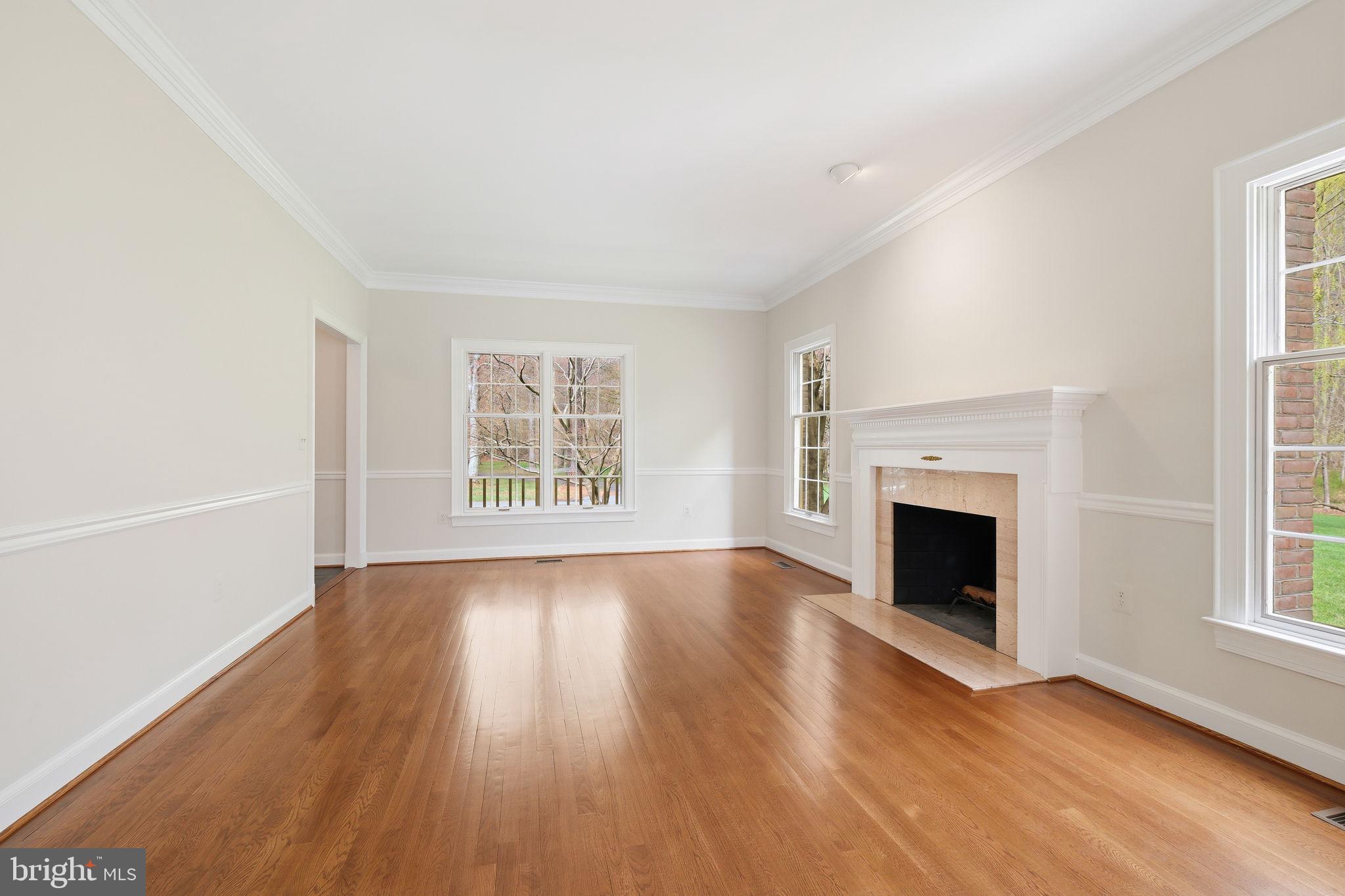 5900 SERENITY LANE