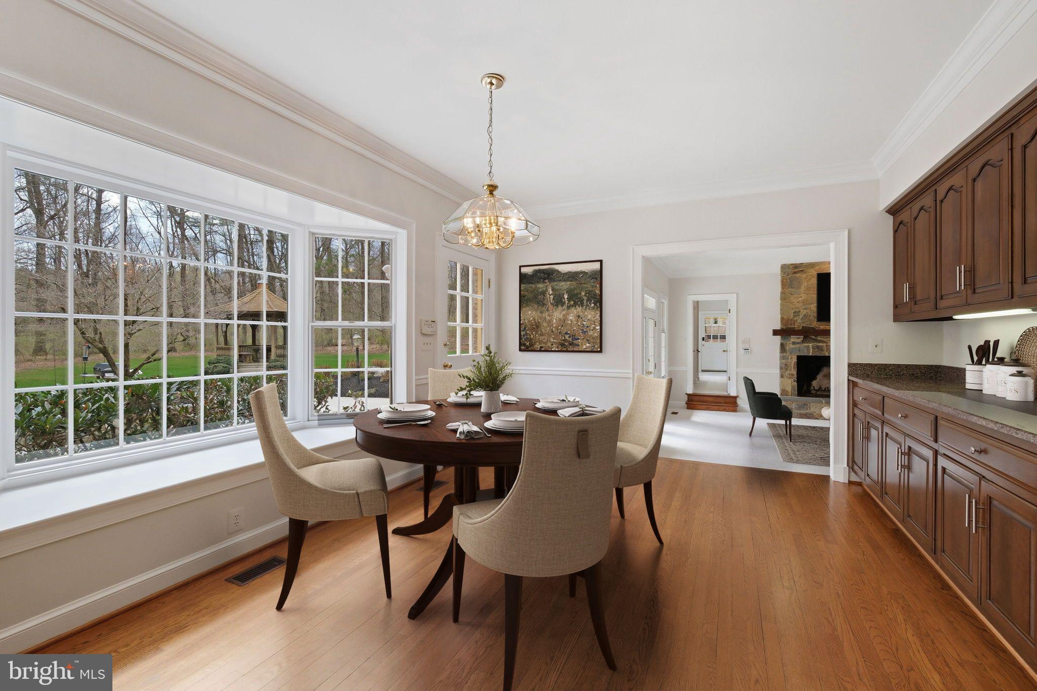 5900 SERENITY LANE