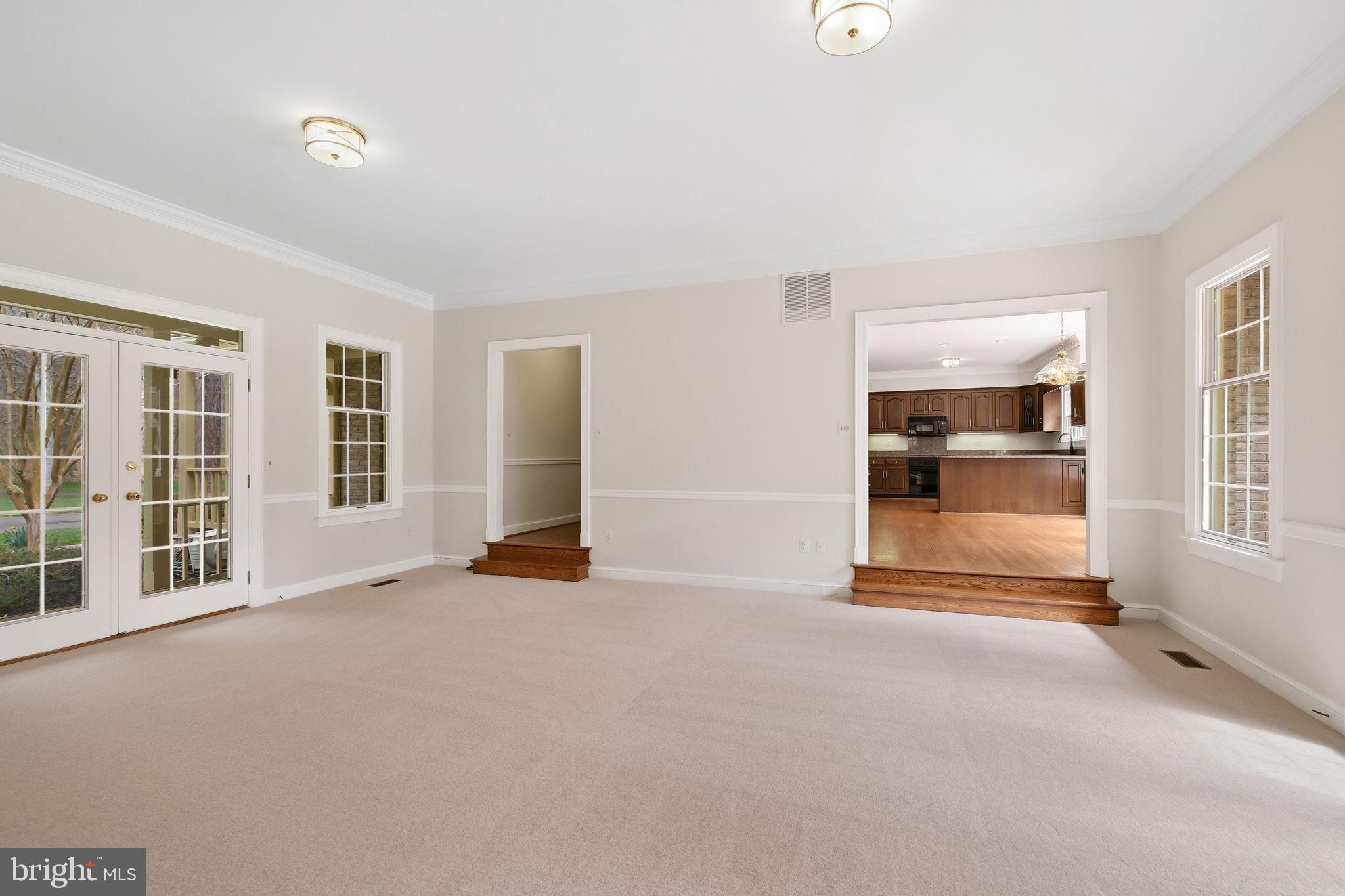 5900 SERENITY LANE