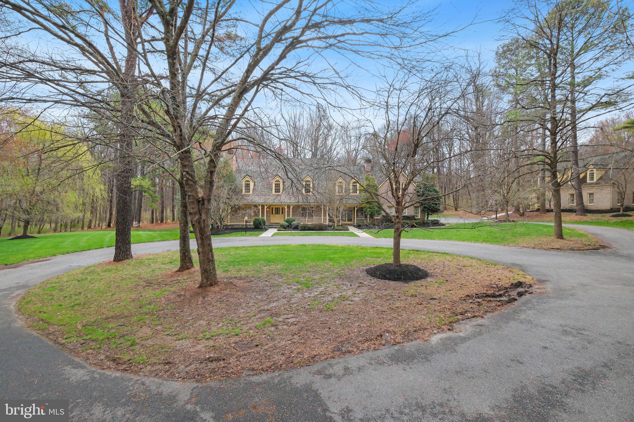 5900 SERENITY LANE