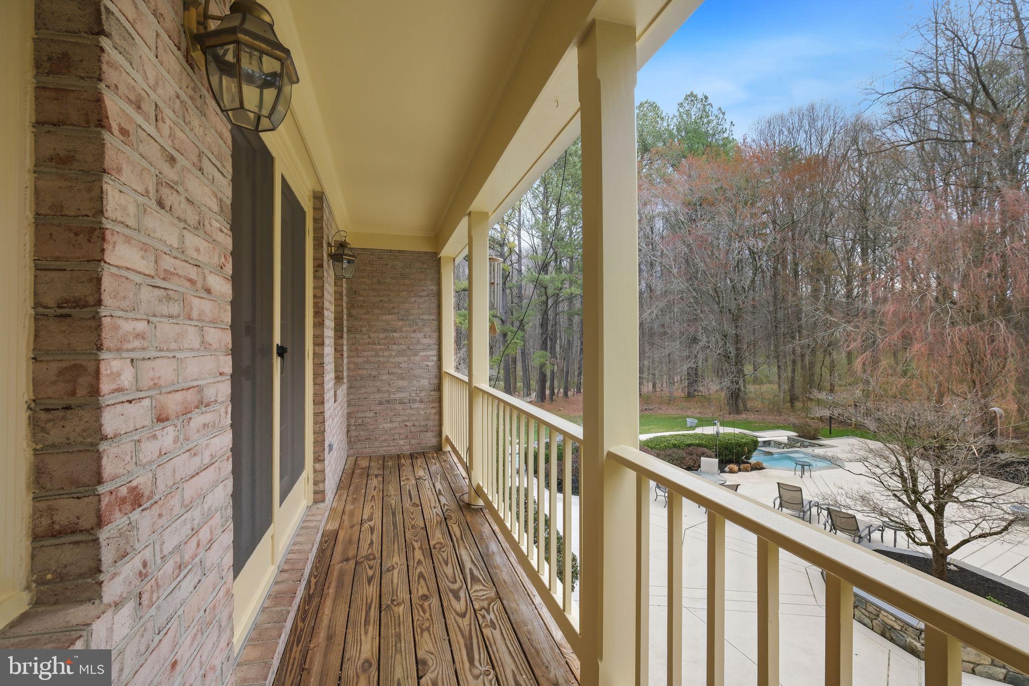 5900 SERENITY LANE