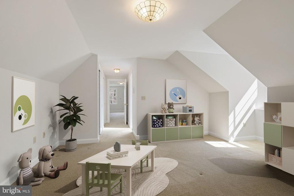 5900 SERENITY LANE