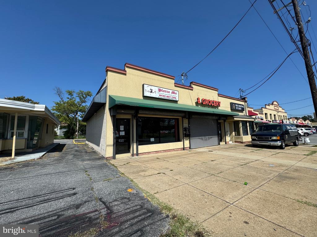 6302 MARLBORO PIKE