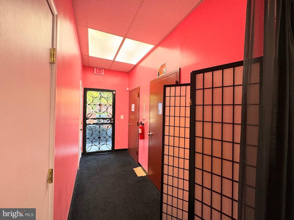 6302 MARLBORO PIKE