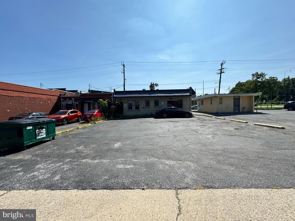 6302 MARLBORO PIKE
