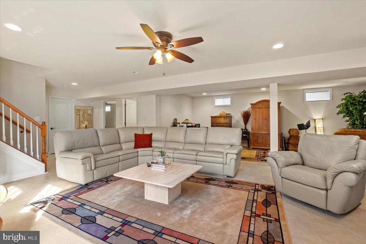 2504 WASHINGTON BOULEVARD