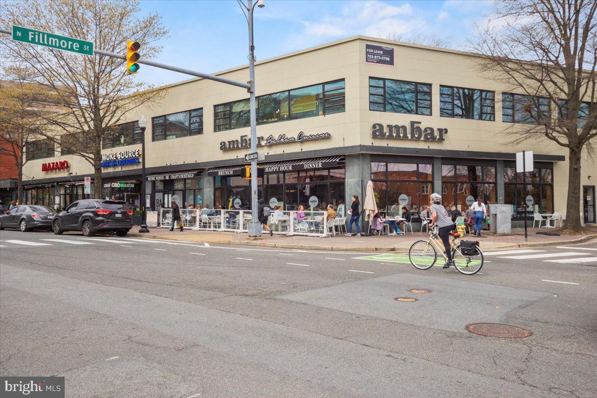 2504 WASHINGTON BOULEVARD