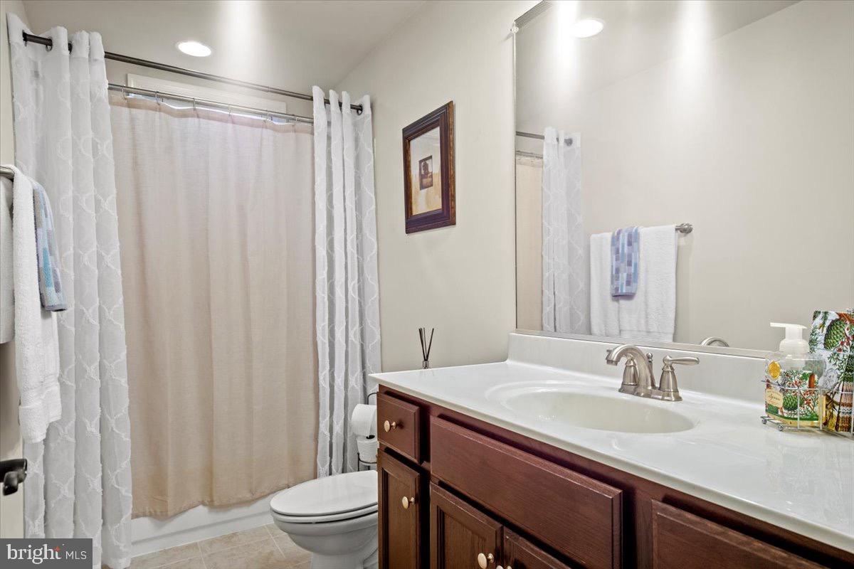 2504 WASHINGTON BOULEVARD