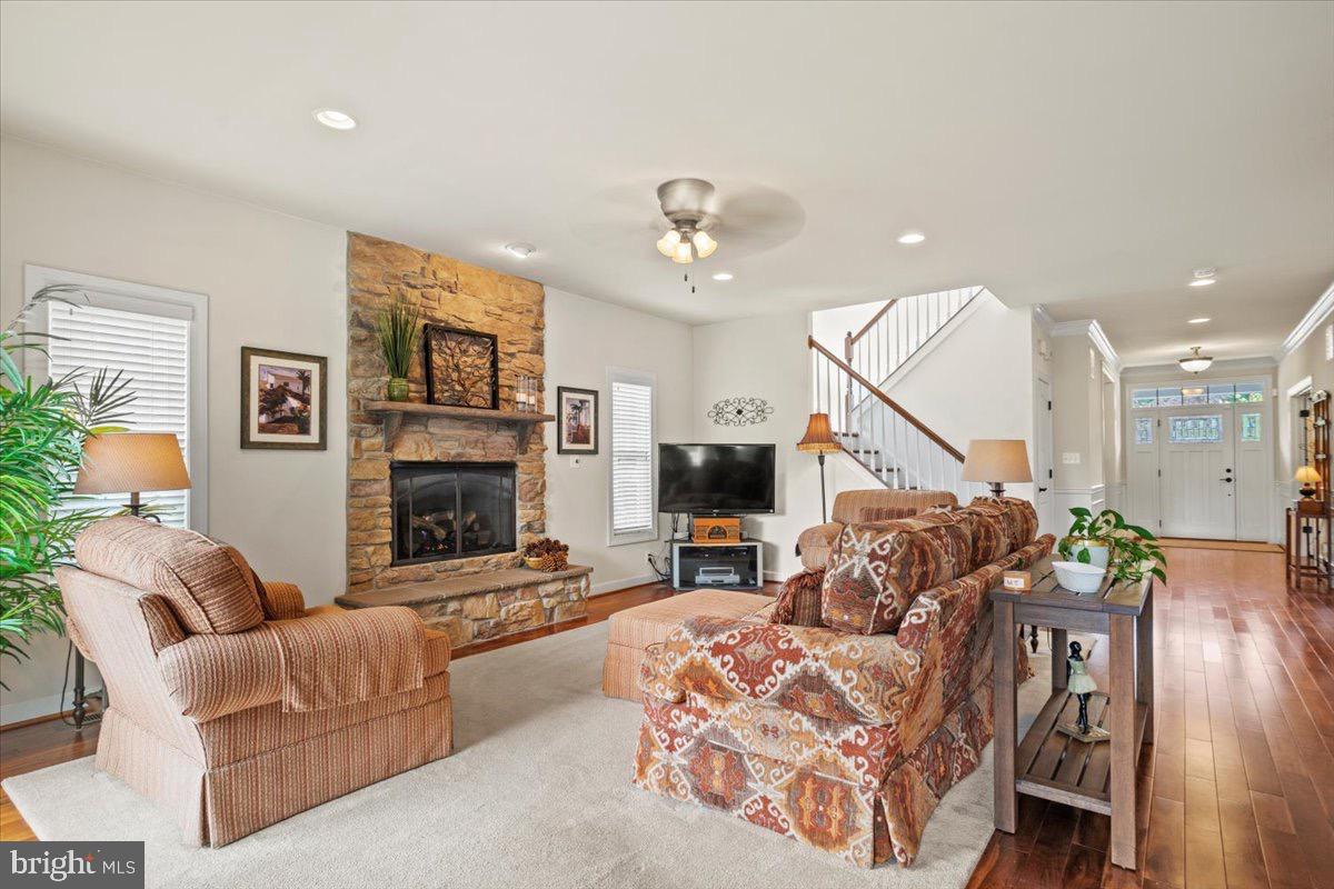 2504 WASHINGTON BOULEVARD