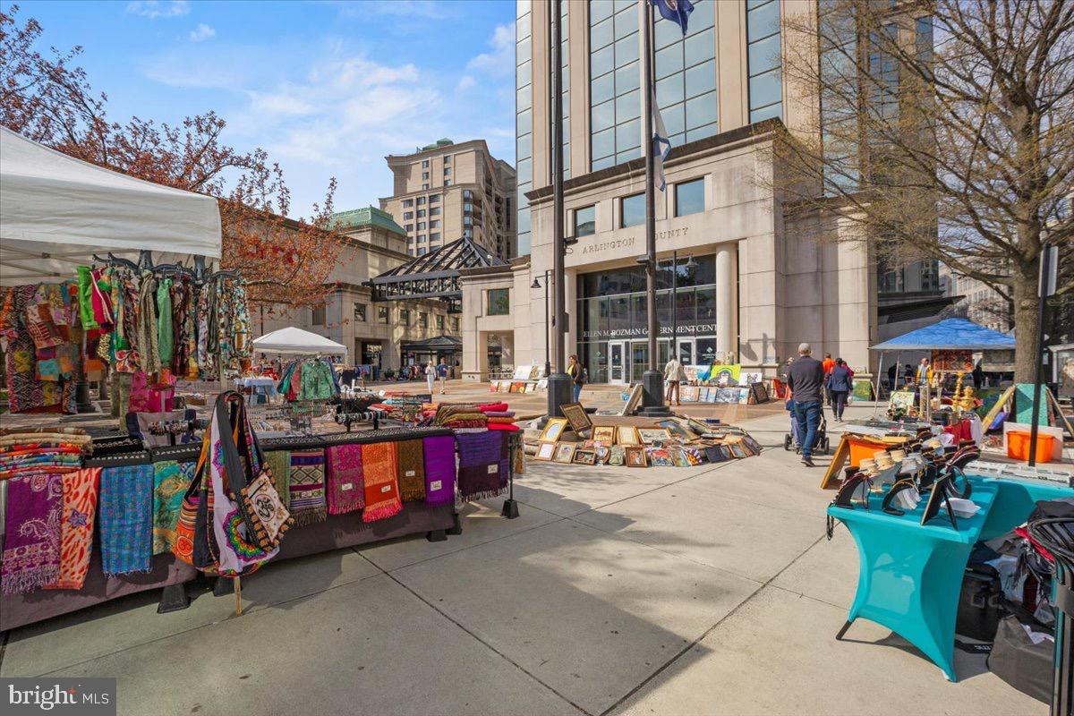 2504 WASHINGTON BOULEVARD