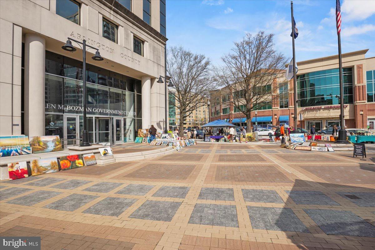 2504 WASHINGTON BOULEVARD