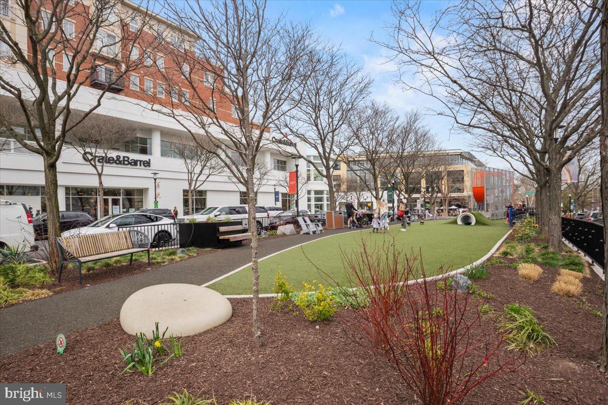 2504 WASHINGTON BOULEVARD