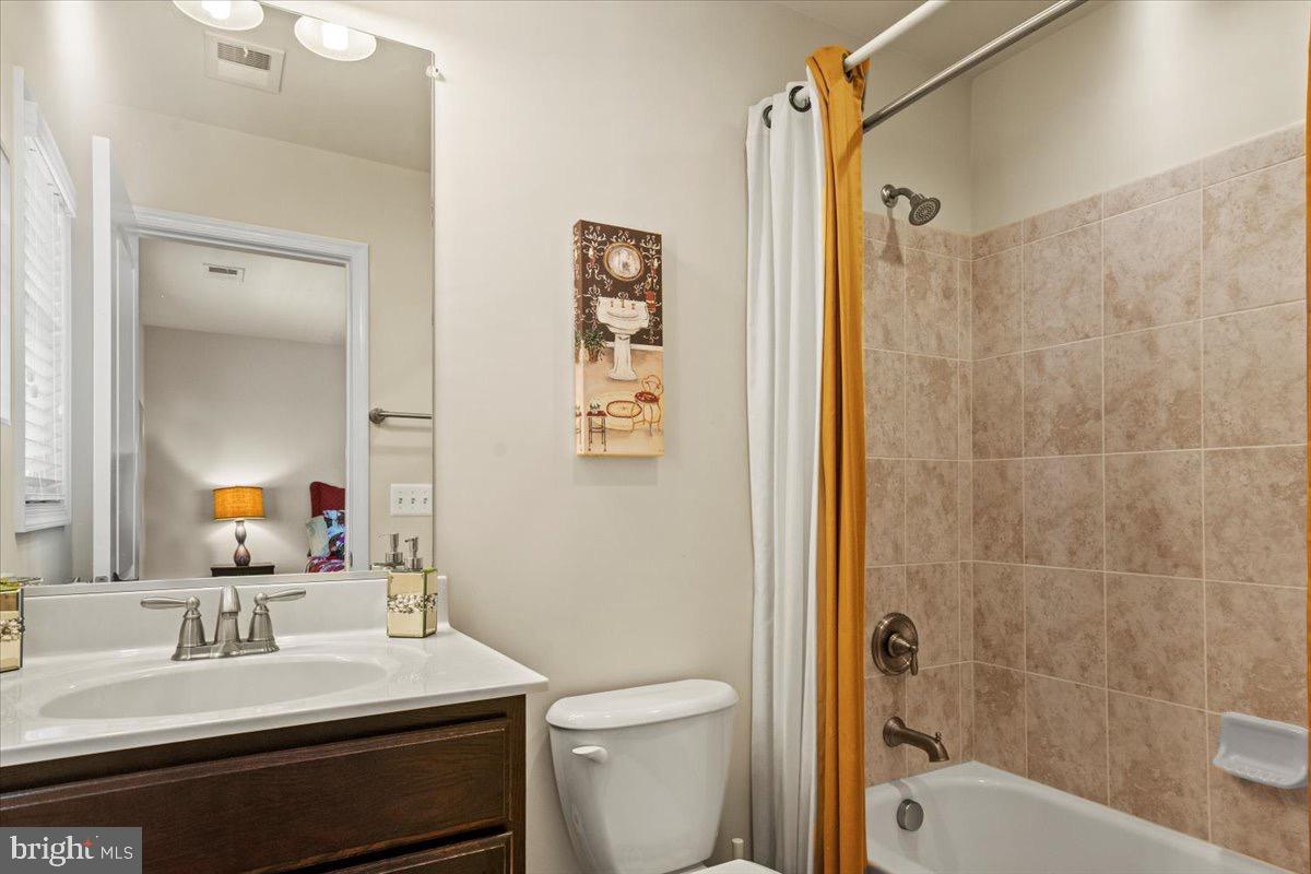 2504 WASHINGTON BOULEVARD