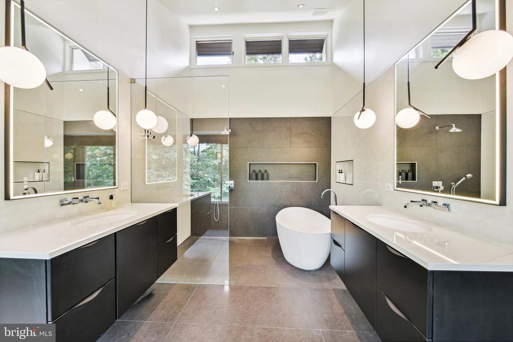 11112 RICH MEADOW DRIVE