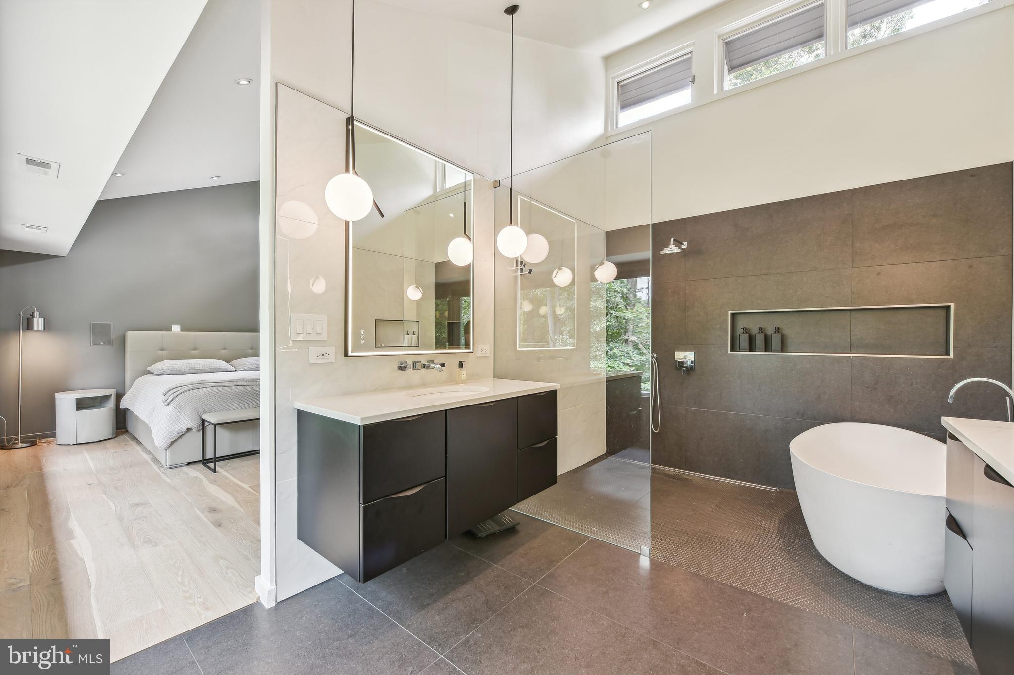 11112 RICH MEADOW DRIVE