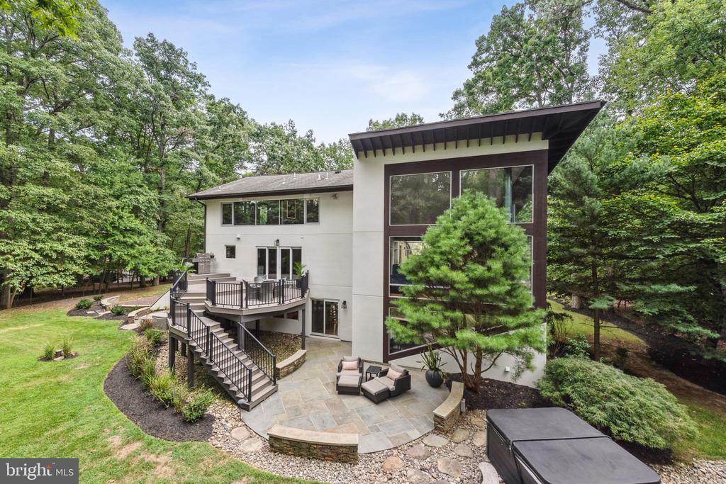 11112 RICH MEADOW DRIVE
