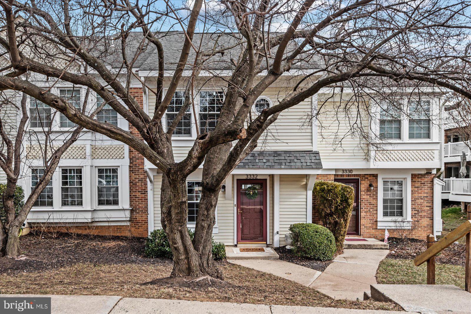 3332 LAKESIDE VIEW DRIVE 4-7