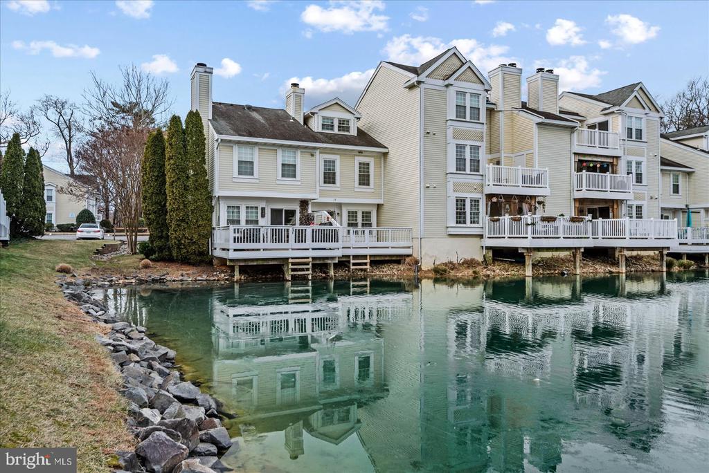 3332 LAKESIDE VIEW DRIVE 4-7
