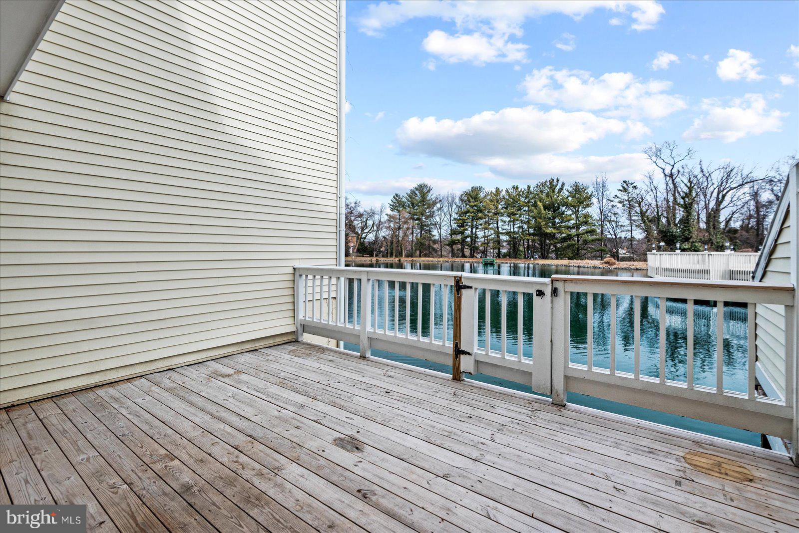 3332 LAKESIDE VIEW DRIVE 4-7