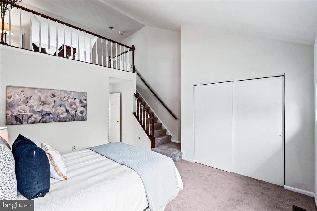 3332 LAKESIDE VIEW DRIVE 4-7