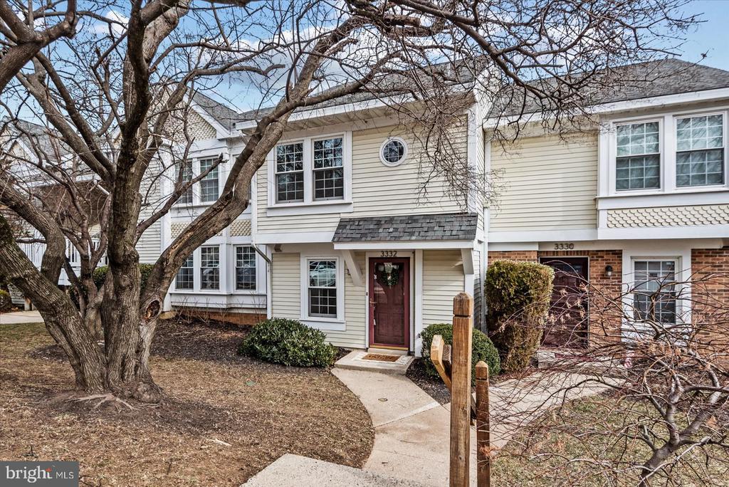 3332 LAKESIDE VIEW DRIVE 4-7