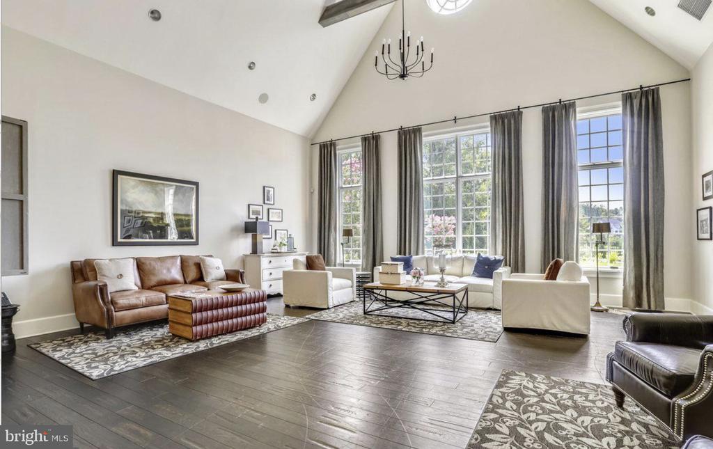 6127 OLIVET DRIVE