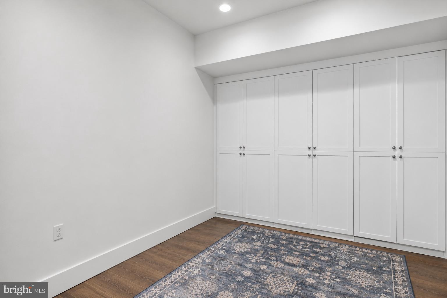 6127 OLIVET DRIVE