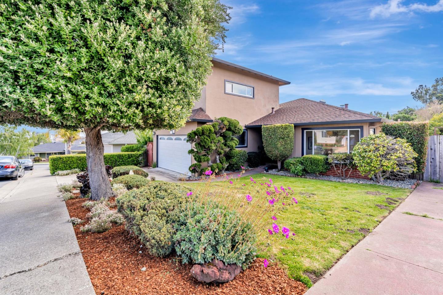 18 Queen Anne CT