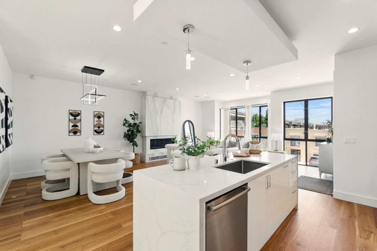 2175 Quesada AVE