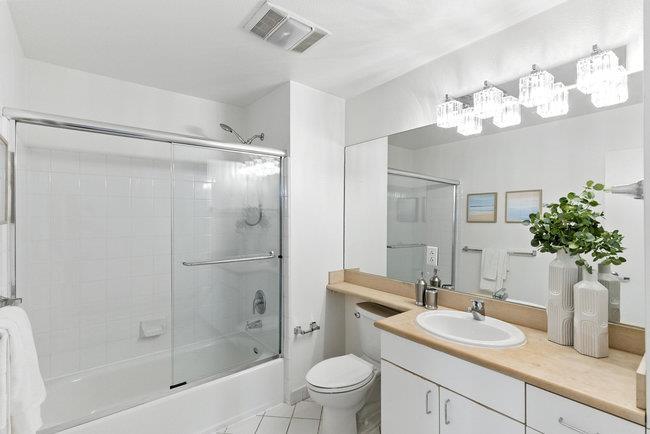 8200 Oceanview Terrace 321