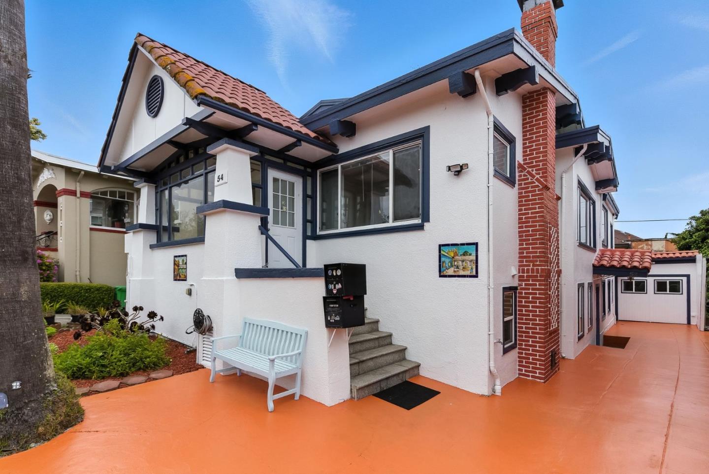 52-54 Eastwood Drive