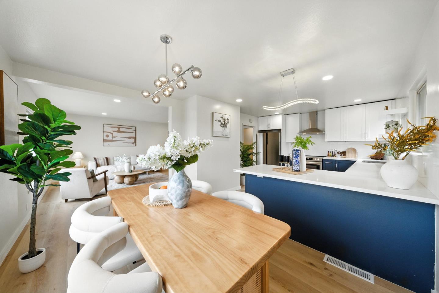 362 Lakeshire Drive