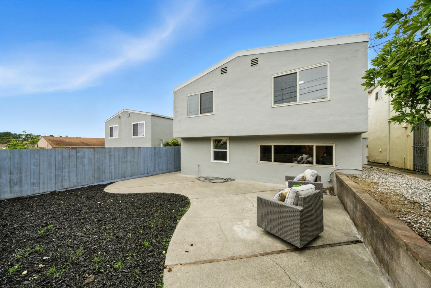 362 Lakeshire Drive
