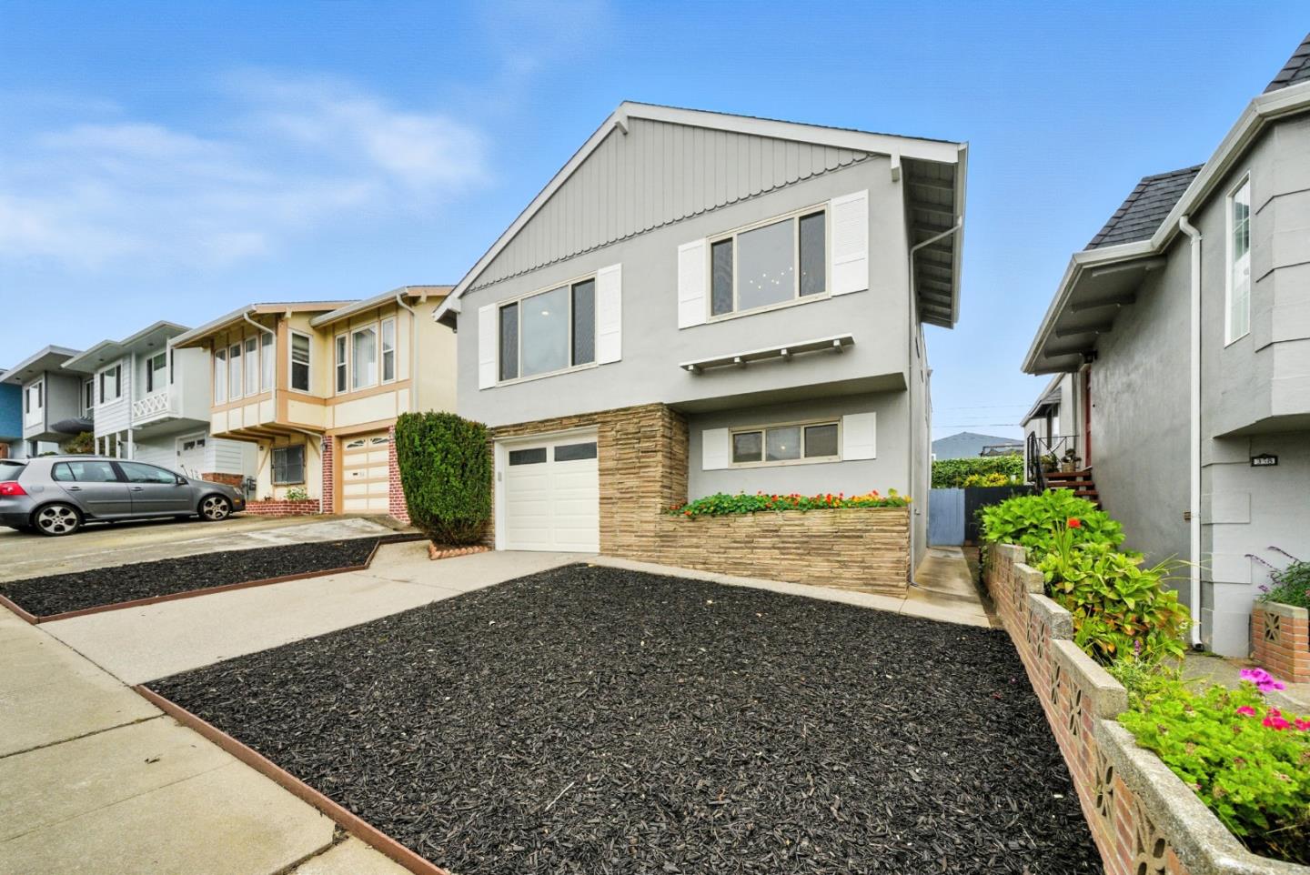 362 Lakeshire Drive