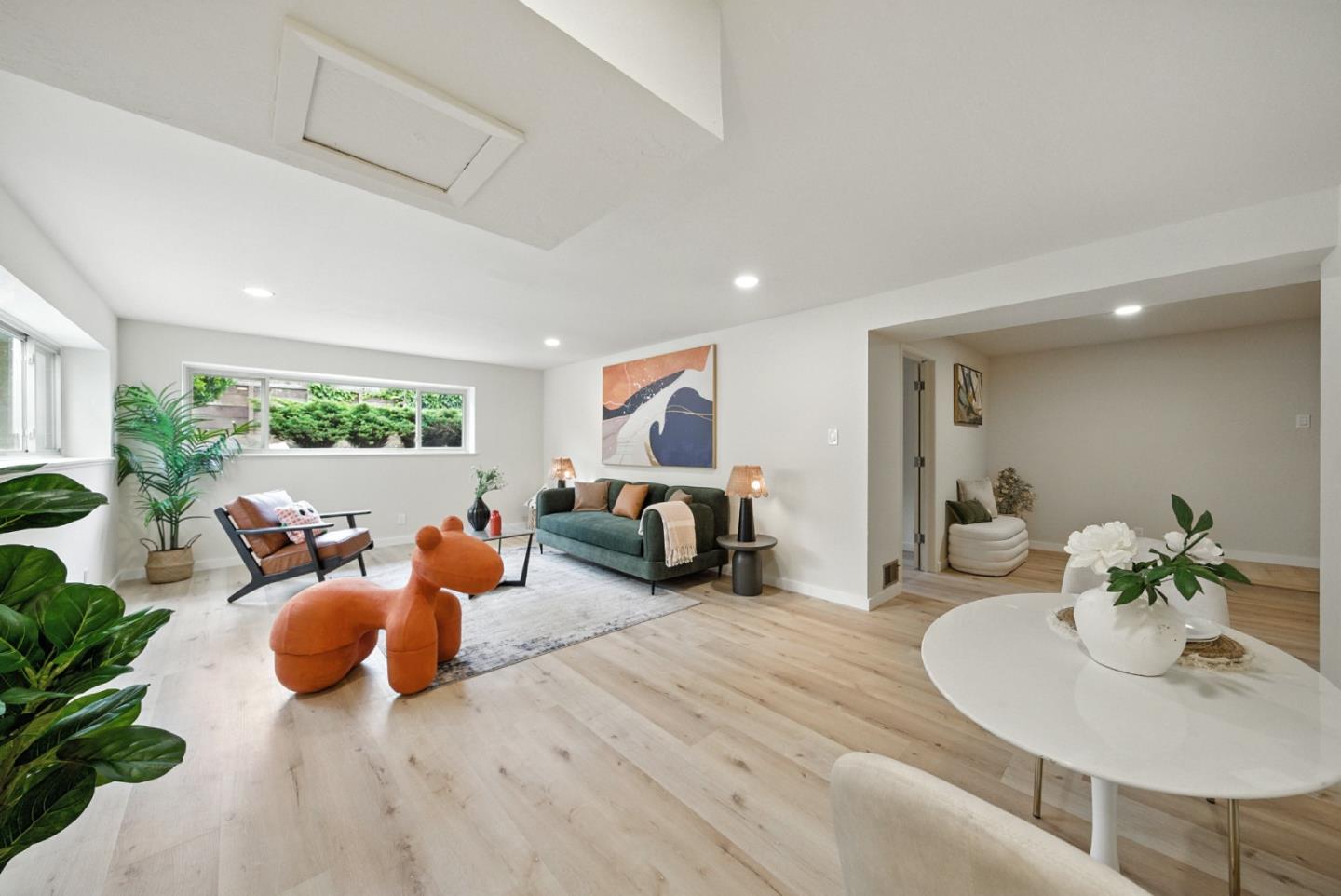 362 Lakeshire Drive