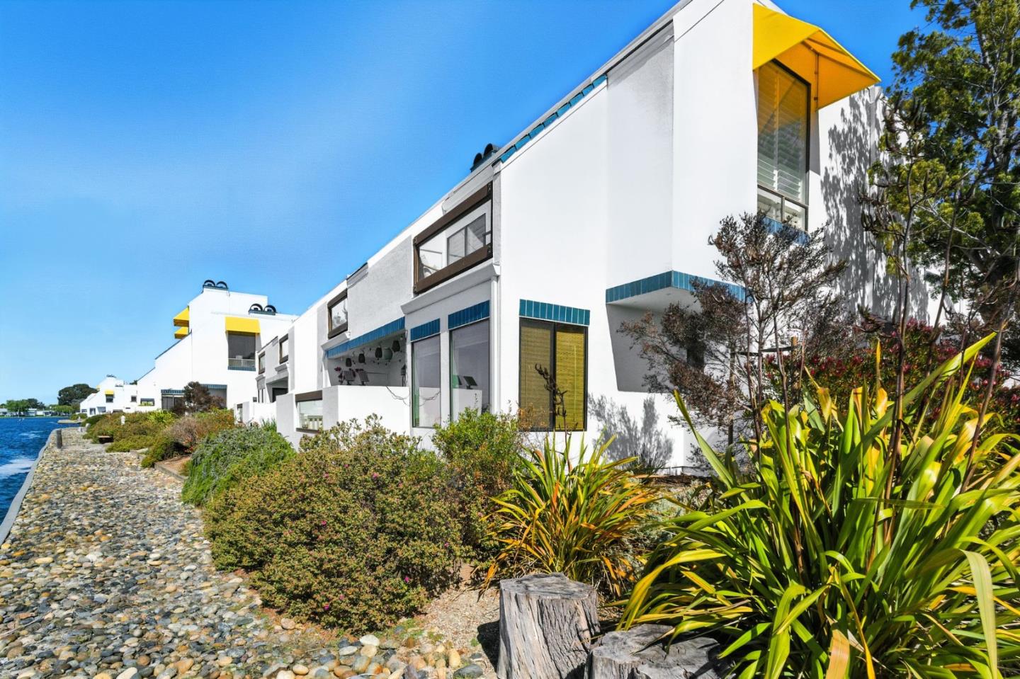 632 Portofino Lane