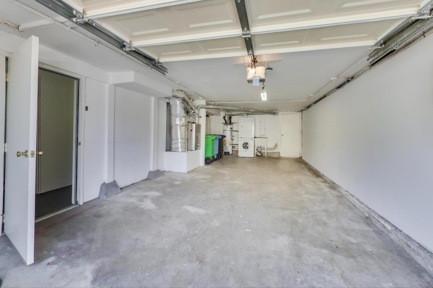 77 Reddy Street