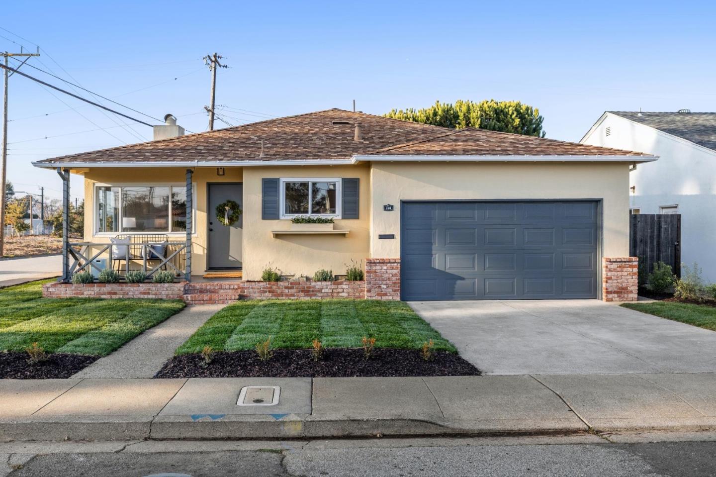 300 San Pablo Avenue