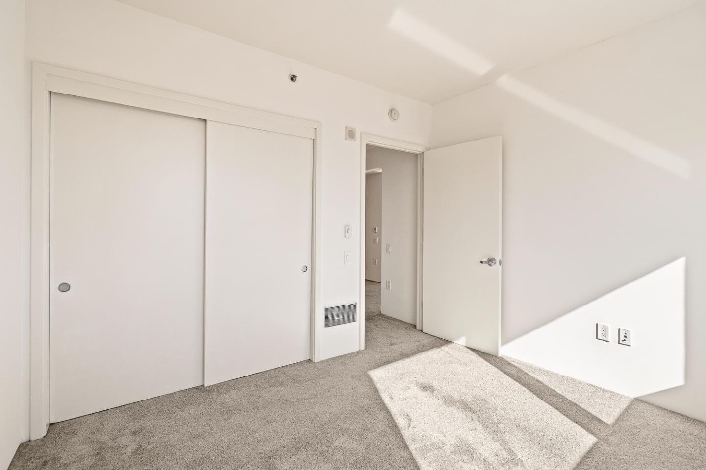 1 Mandalay PL 1007